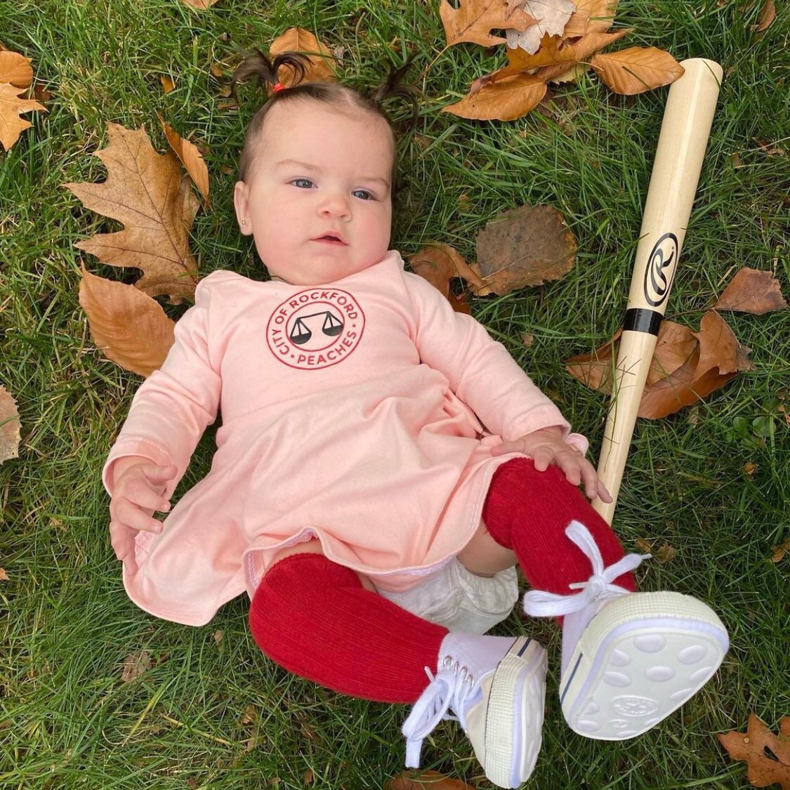 A league of their own, vintage baseball costume softball costume peaches,