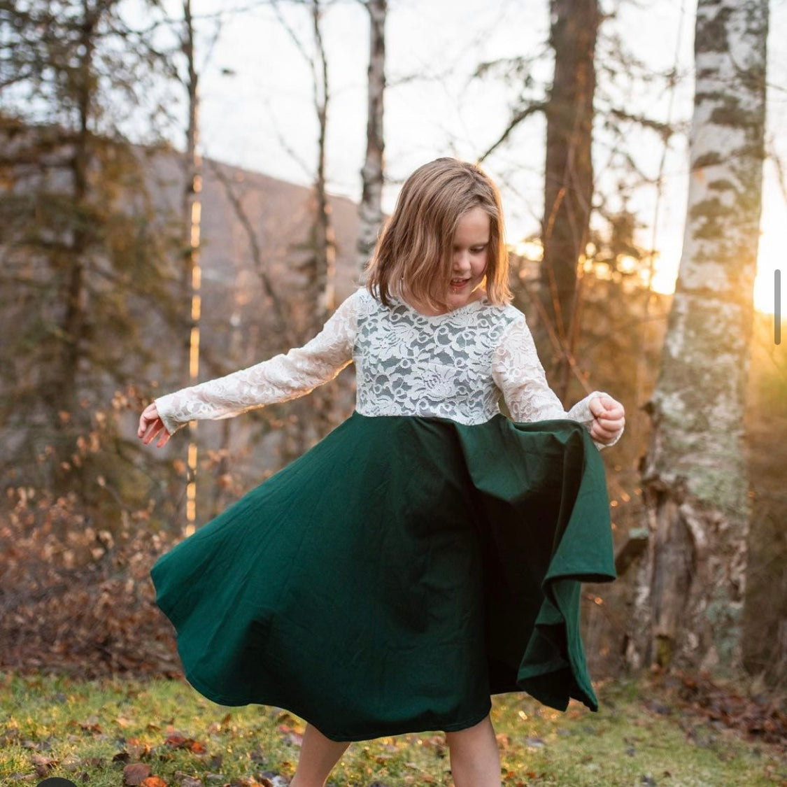 HUNTER GREEN twirl dress with Lace Top Twirl Dress U-PICK Sleeve lengt Flax and Wool Threads HUNTER GREEN twirl dress with Lace Top Twirl Dress U-PICK Sleeve lengt Flax and Wool Threads